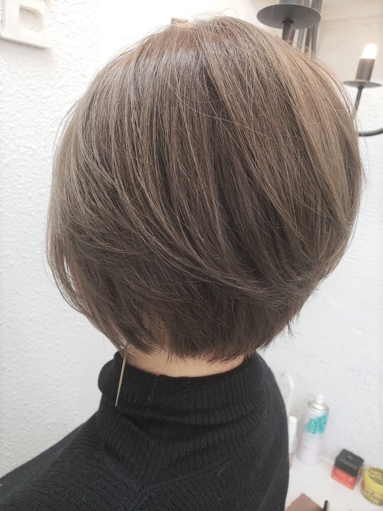 【アディクシー】ショートボブ
